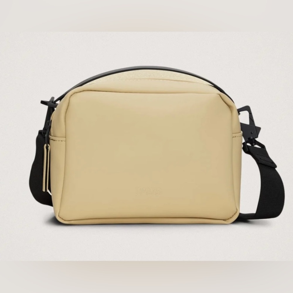 NWT Rains Box Bag Should Crossbody Bag Waterproof Sand Color - Picture 7 of 16